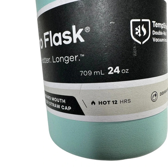 NWT Standard-Mouth Vacuum Water Bottle with Flex Straw Cap - 24 fl. oz. in Dew - Picture 4 of 9